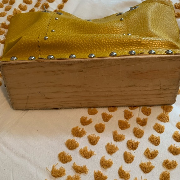 Purse - Picture 6 of 7